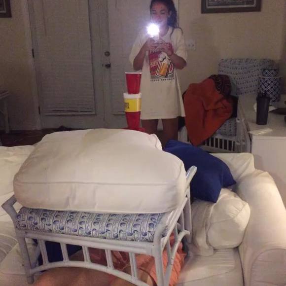 Meet your Posher, Jett - Picture 1 of 1